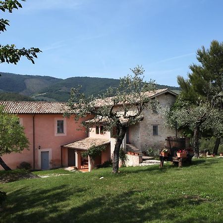 Tenuta San Felice Giano dellʼUmbria Exteriör bild