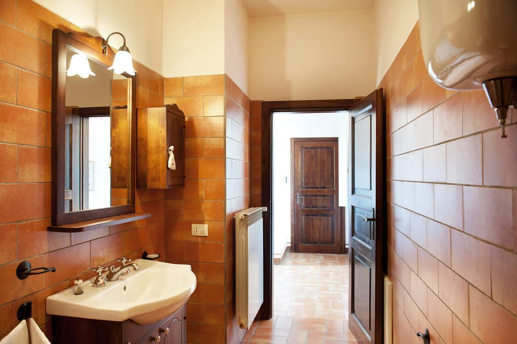 Tenuta San Felice Giano dellʼUmbria Exteriör bild